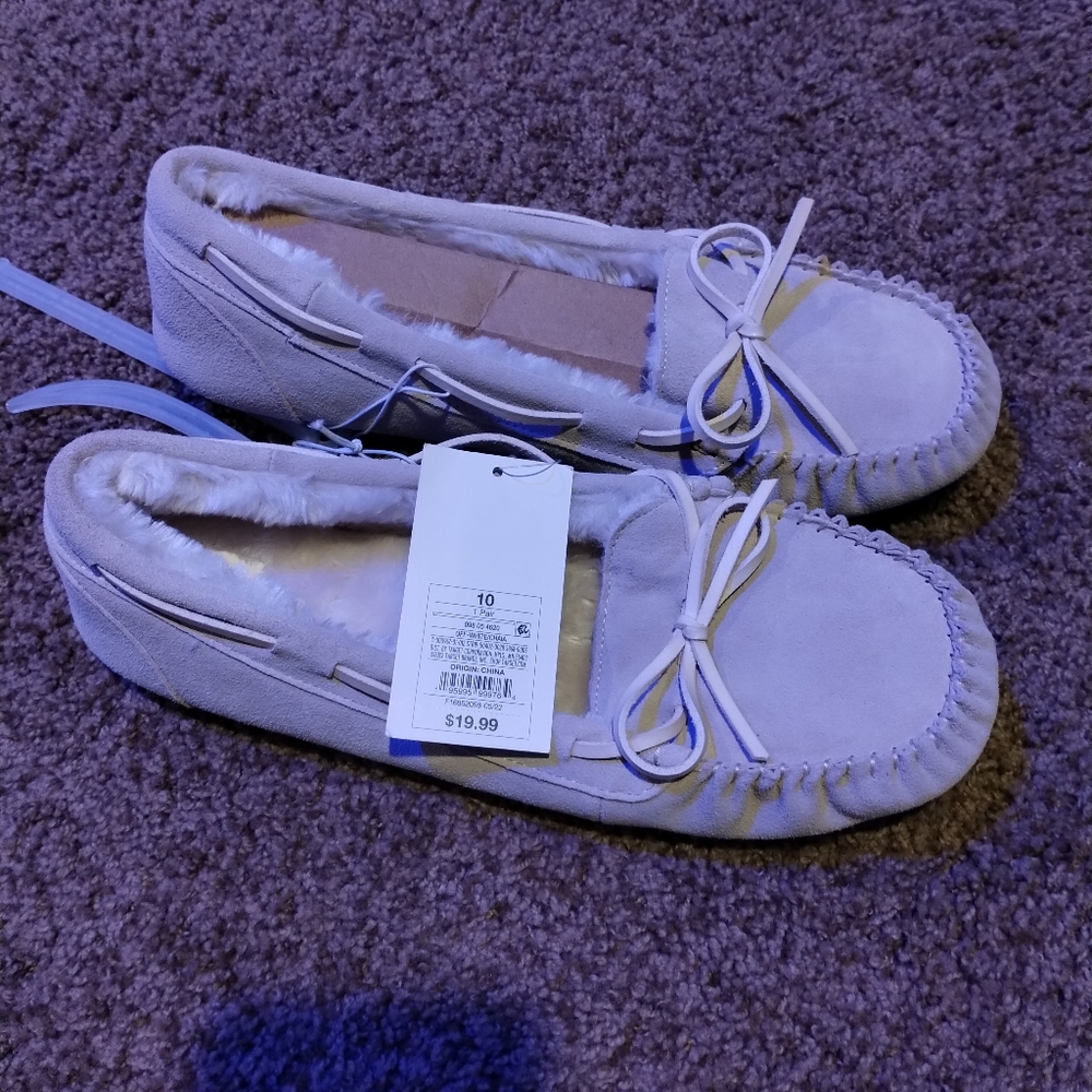 Women's brown slippers size 10 new